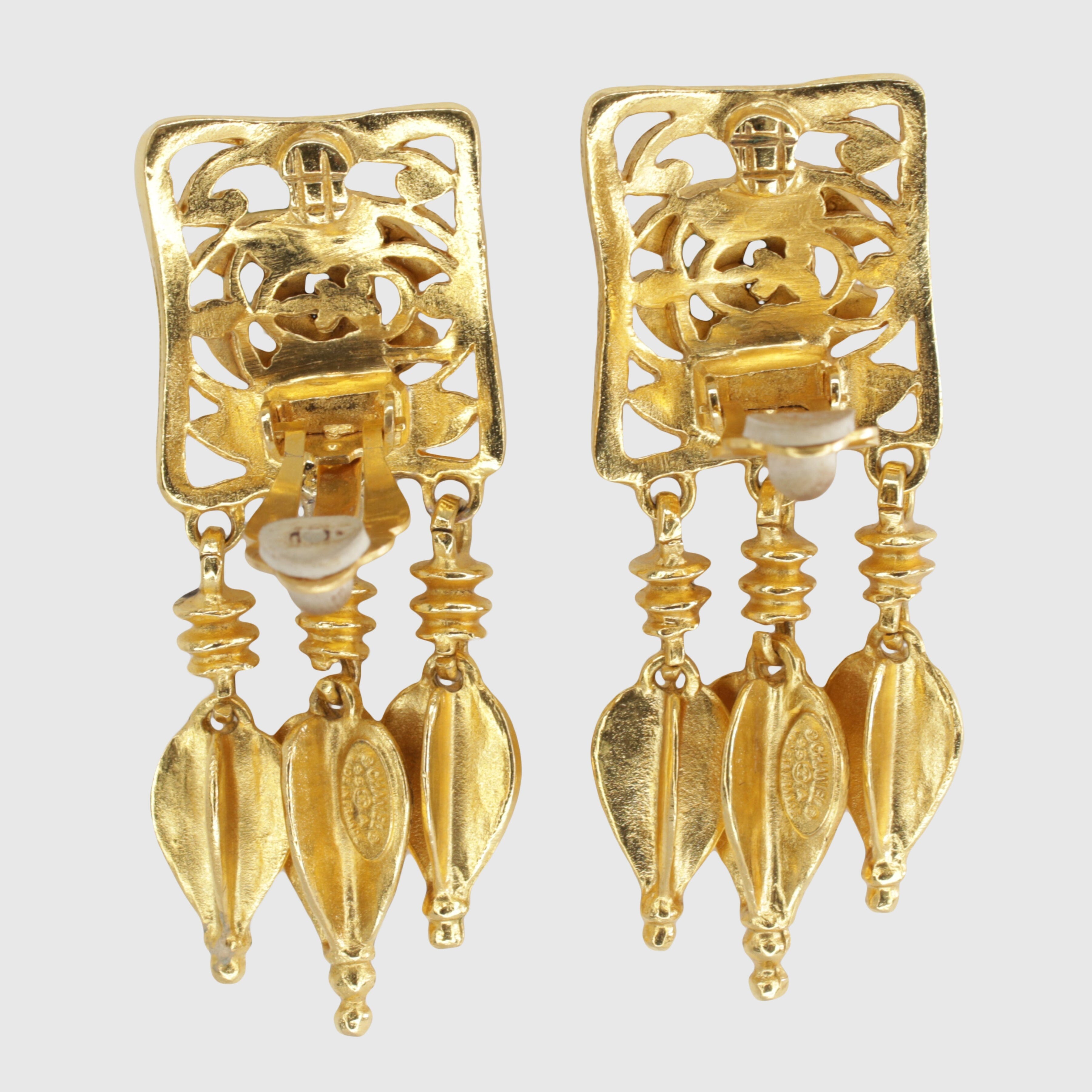 Vintage Gold CC Square Fringe Drop Clip-On Earrings